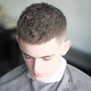 男士短发怎么剪出个性和时尚 欧美帅气超短发图片2016年10月13日对于