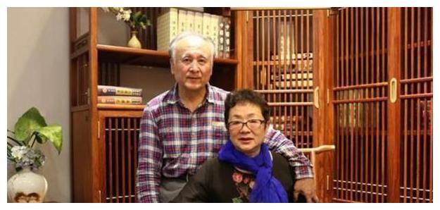 坚强的郎文曜妻子谢莉斯曾确诊脑梗塞女儿郎乐肺癌去世