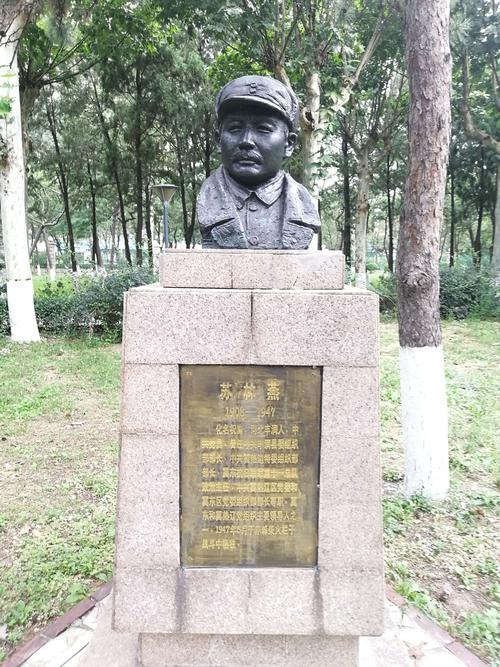 观:"冀东烈士陵园"随想