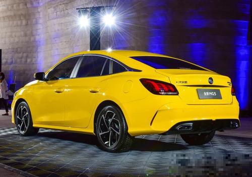 毫不掩饰的运动气息,上汽名爵全新mg5正式上市