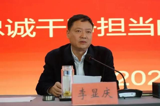 10-2011.06内乡县委常委,统战部长; 2011.06-201