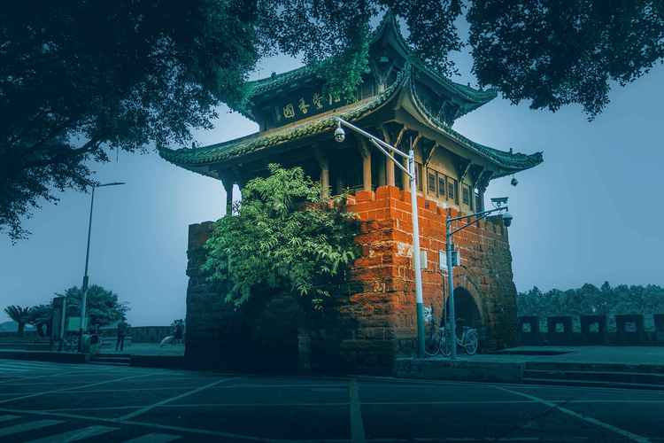 历史文化探索乐山古城门的前世今生
