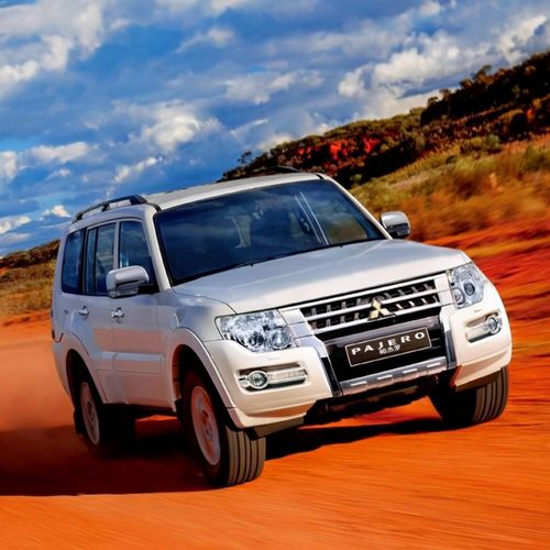 那个"山猫"回来了!帕杰罗v97加机械增压动力不输陆巡性能强悍