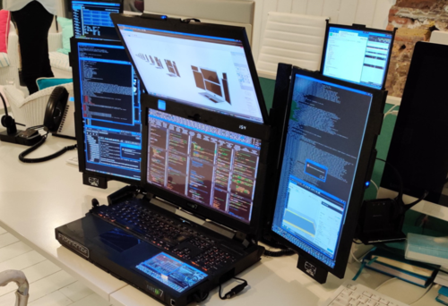 原创华硕双屏笔记本很牛看看七屏笔记本吧变态得让人膜拜