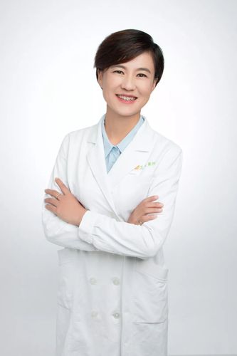 科学矫正近视关注孩子眼健康昆明市儿童医院2018年全国爱眼日义诊