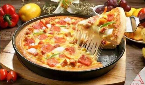 平底锅火腿披萨