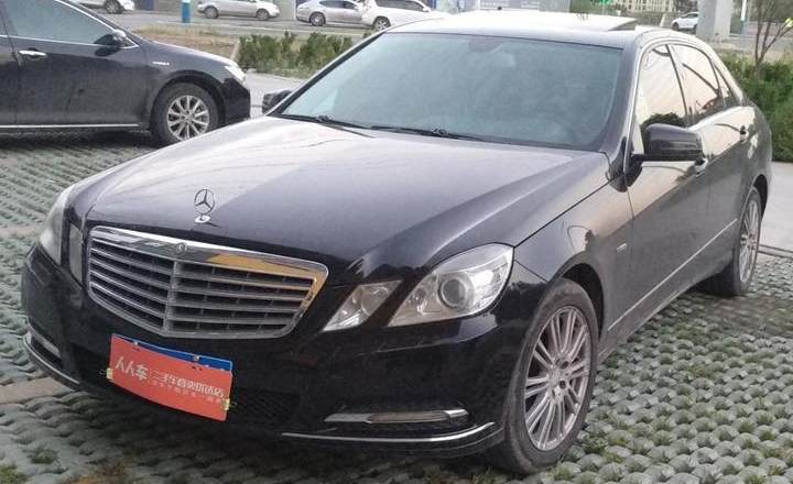 奔驰-e级 2011款 e 200 l cgi优雅型