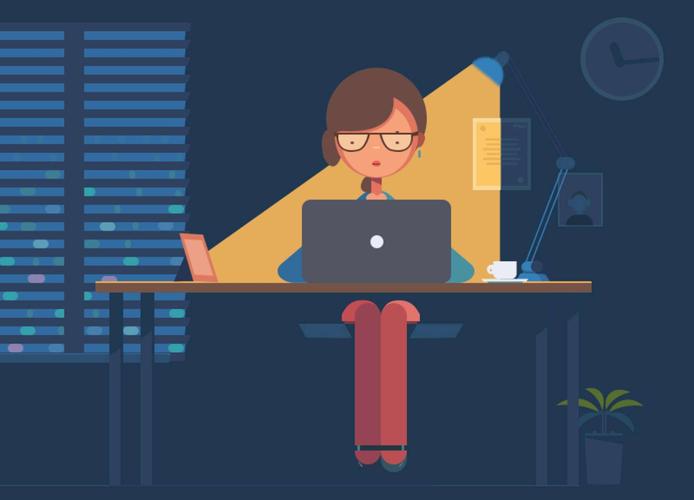 8万,请问配合加班奖励多少?加班自愿