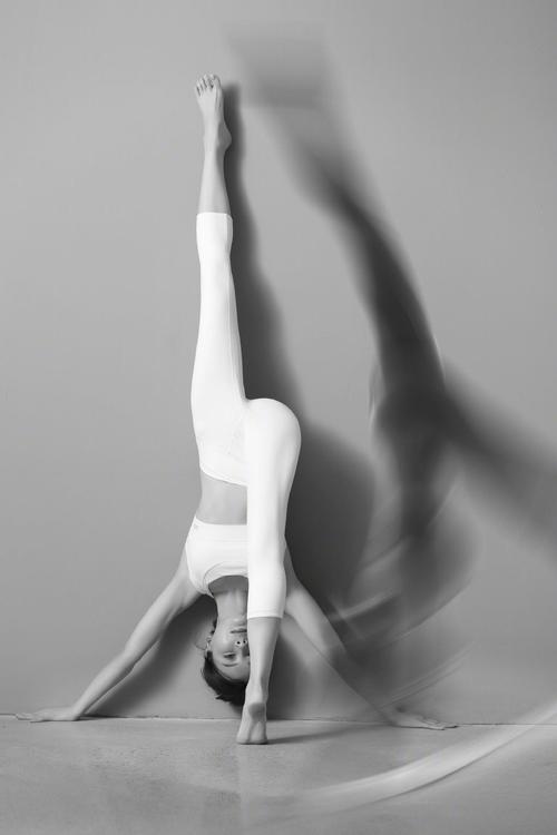 陈数性感优雅瑜伽写真图片37