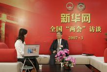 邱东