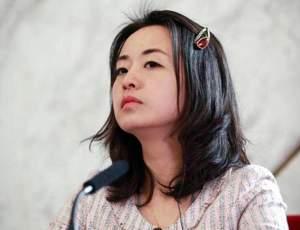"最美翻译官"张璐高升,曾因神仙翻译走红,网友:是值得追的星