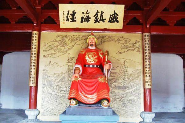 抗倭英雄戚继光写一首五律格调高旷慷慨激昂尽显个人崇高品质