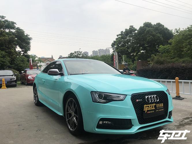 案例信息 奥迪a4l改色-水晶蒂芙尼 品牌:车衣裳 施工时间:2020-06-21