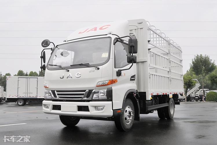 小卡抢了轻卡的活,"大吨小标"事件后,小卡真能替代轻卡吗?