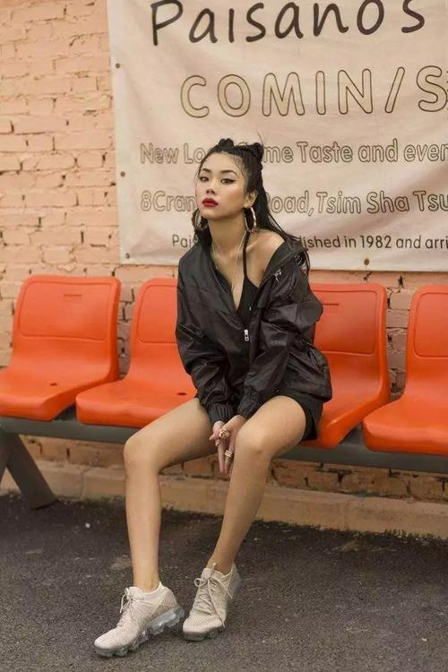 ncfittingroom这有一份rapper女孩的穿搭攻略请查收