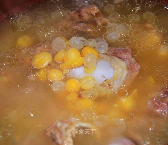 豌豆炖筒子骨汤