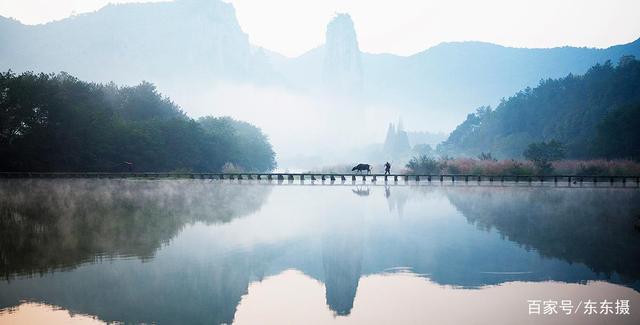 知道缙云烧饼,是因为吃过,不知道鼎湖峰,是因为没去过缙云仙都.
