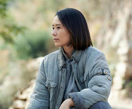 啊摇篮丑子冈原型人物是谁