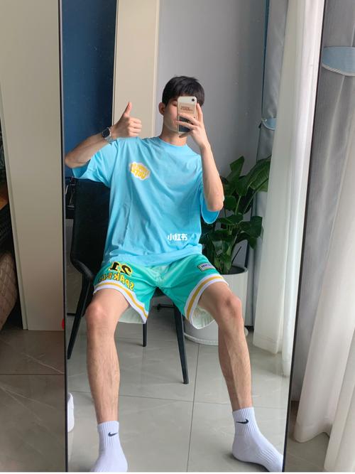 t恤_短裤_男生穿搭_裤子_男装_耐克怎么样_ootd穿搭_潮流_穿搭ootd