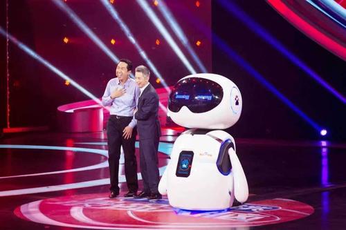 《机智过人》:人机大战!顶级人工智能vs超强天才人类