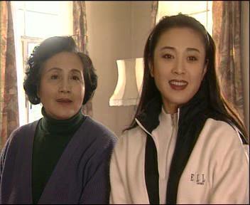 一夜之间从女神变过街老鼠,最美妲己傅艺伟只能活在记忆中了