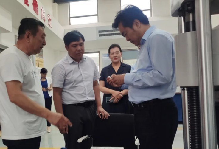 衡水市委副书记李国勇到中裕铁信调研