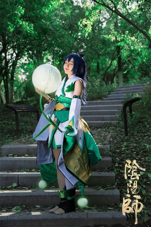 天空cos:萤草