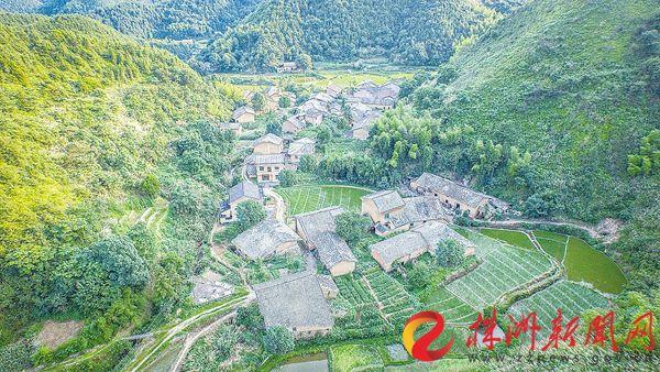 株洲时政 2月7日,新调整的醴陵市扶贫开发领导小组成员名单公布