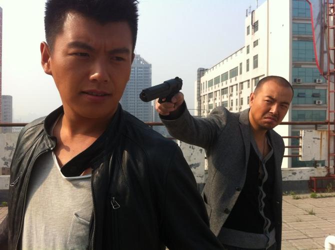 暗警的影片介绍