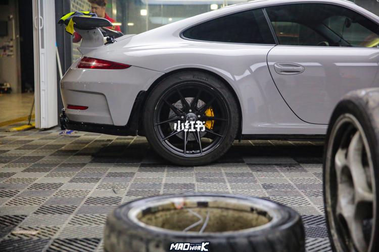 911轮毂_保时捷怎么样_保时捷911_汽车_汽车装饰