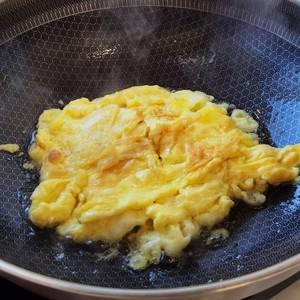 超下饭家常菜蒜苔炒鸡蛋怎么做超下饭家常菜蒜苔炒鸡蛋的图文步骤