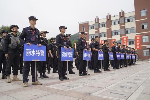 太酷炫!浙江特警比武第一次戴上了夜视仪,比武项目也和以往不同