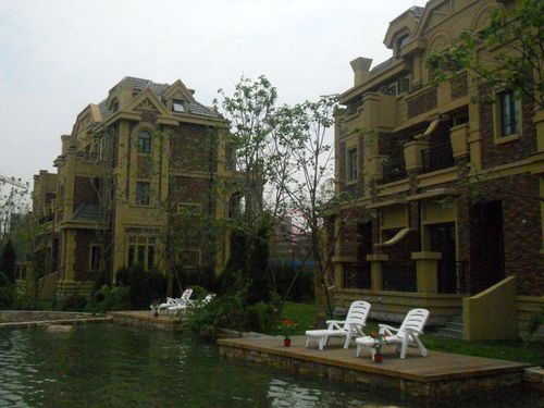 世茂御龙海湾6月11日项目实景