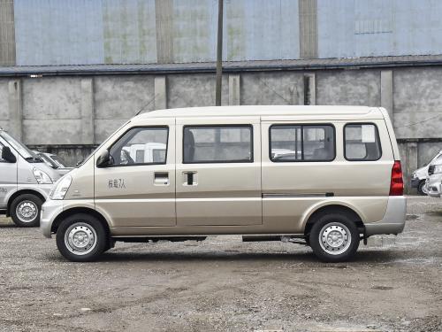 【图】五菱荣光 2020款 1.5l 加长基本型 国vi l3c