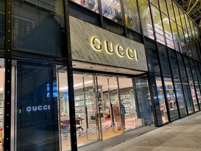 为何国际奢侈品营销纷纷"入世"?_中国购物中心网,商业