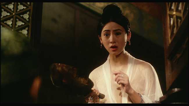 鬼才导演王晶,竟然把杨乃武与小白菜的故事拍成这样,翁虹不容易