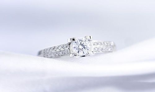 珠宝小白如何挑选性价比高的钻戒?