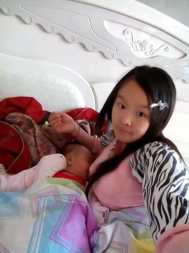 【晒幸福哺乳照】坚持母乳喂养的路,让别人说去吧只看楼主