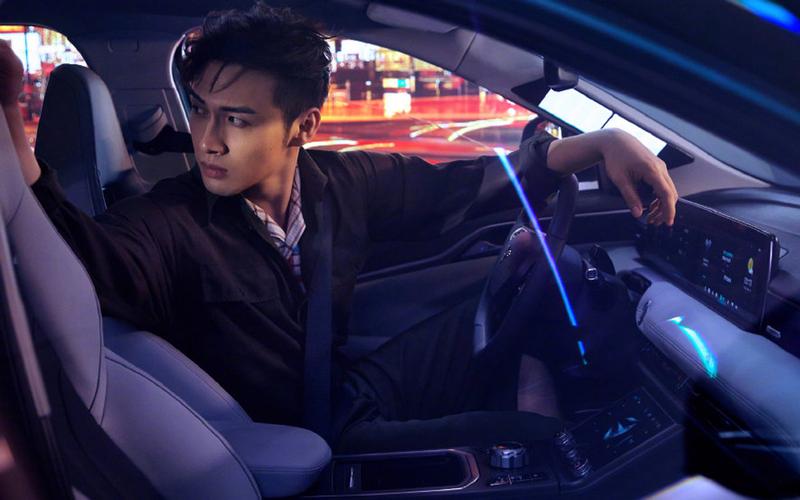 张彬彬帅气写真图片桌面壁纸