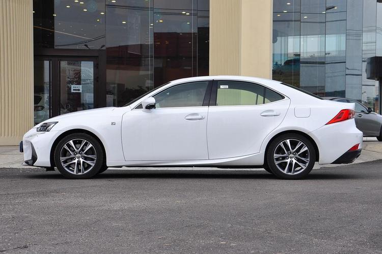 雷克萨斯is300加多少号油雷克萨斯is加几号油