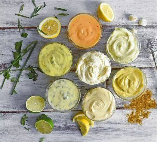 90% 的人都吃错了!这才是沙拉酱的正确打开方式