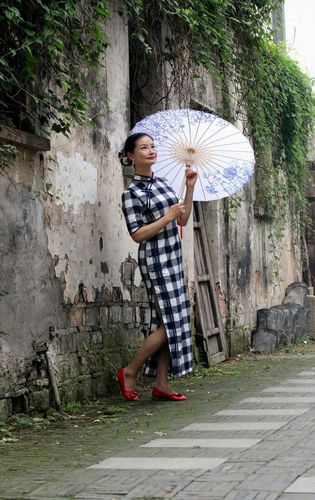 东山老街旗袍.