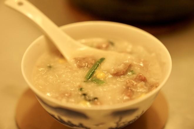 山药牛肉菠菜粥