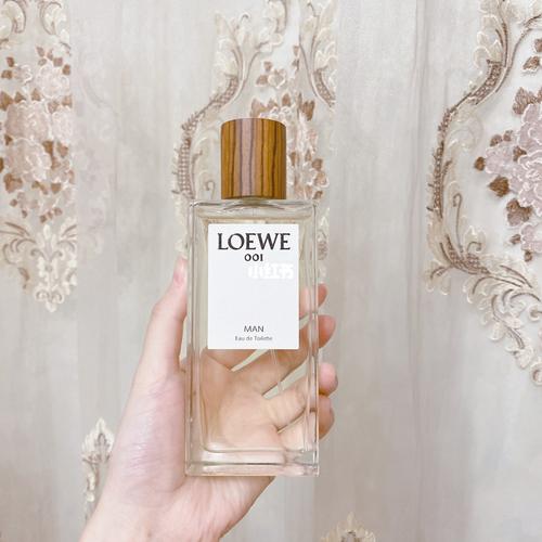 奶系少年| loewe 001事后清晨男香_香水_男士香水_罗意威怎么样_檀香