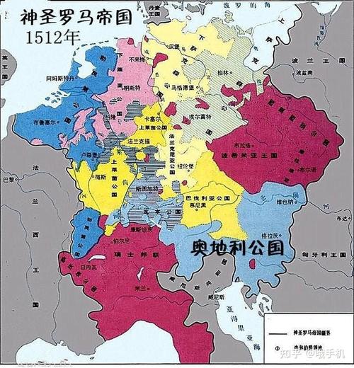 15世纪初开始,帝国各地开始割据,诸侯国有很大的自主权,神圣罗马帝国