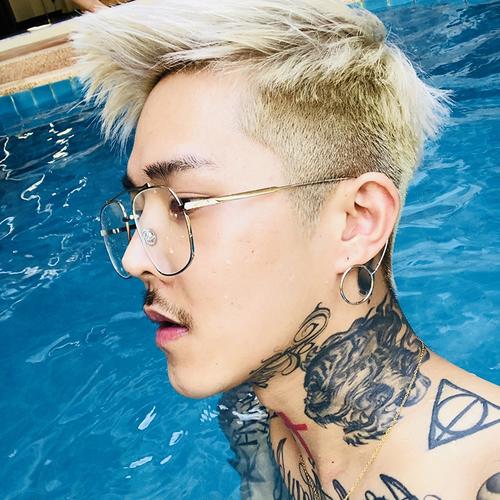 白鹤大人同款眼镜男女款方形个性百搭复古金丝大框潮人圆脸眼镜框