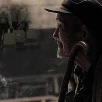 空巢老人图片 孤独空巢老人图片_微信头像图片大全