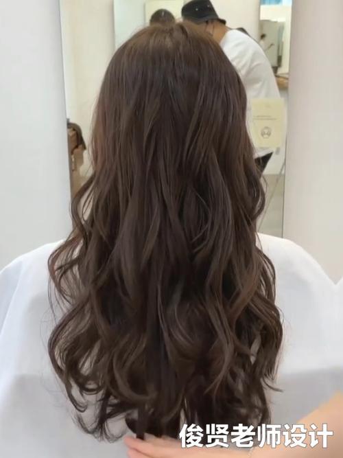 中长发卷发大发型图片_小红书