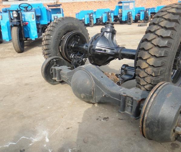 求高手进,农用车后桥,农用车后桥,哪个结实 ,哪个性价