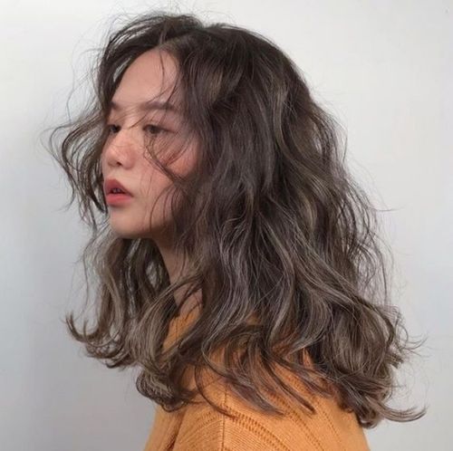 5 款慵懒又性感的「睡不醒头」卷发推荐,减龄 显脸小通通一次 get